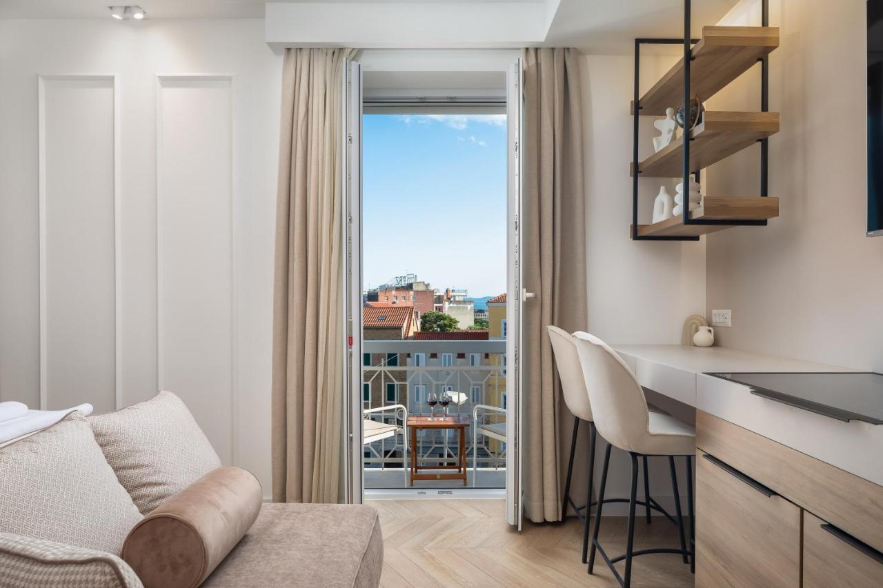 Luxury Le Prestige Few Minutes From Split's Iconic Waterfront Split