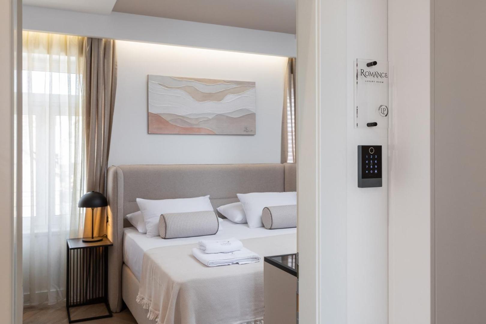 Luxury Le Prestige Few Minutes From Split's Iconic Waterfront * Split