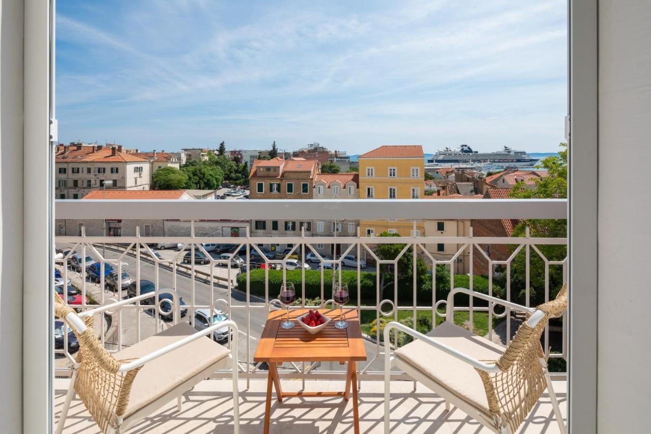 Luxury Le Prestige Few Minutes From Split's Iconic Waterfront Gæstehus Split