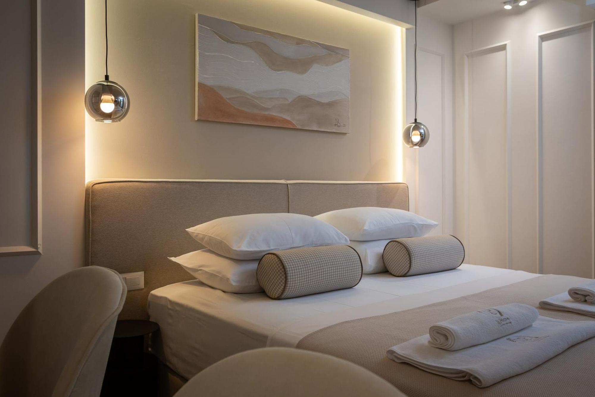 Gæstehus Luxury Le Prestige Few Minutes From Split's Iconic Waterfront Split